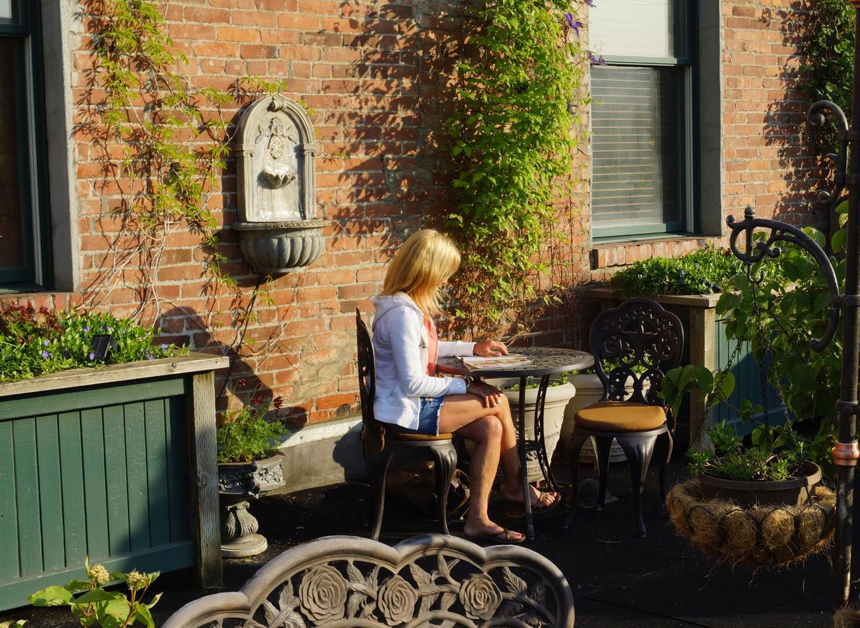 Weinhard Hotel Dayton Eksteriør billede